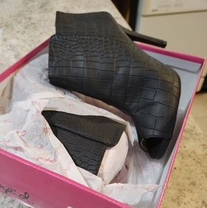 Croc skin booties